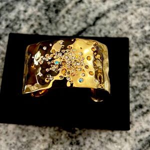 New Gold cuff bracelet w stones  gorgeous